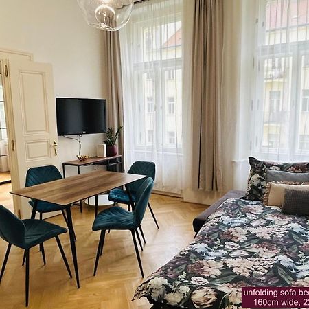 River Site Apartment Janackovo Nabrezi 27 Prag Exterior foto